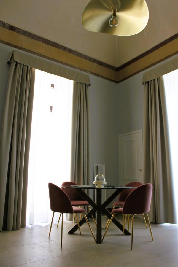 Palazzo sul Corso Apartment Brindisi Exterior foto