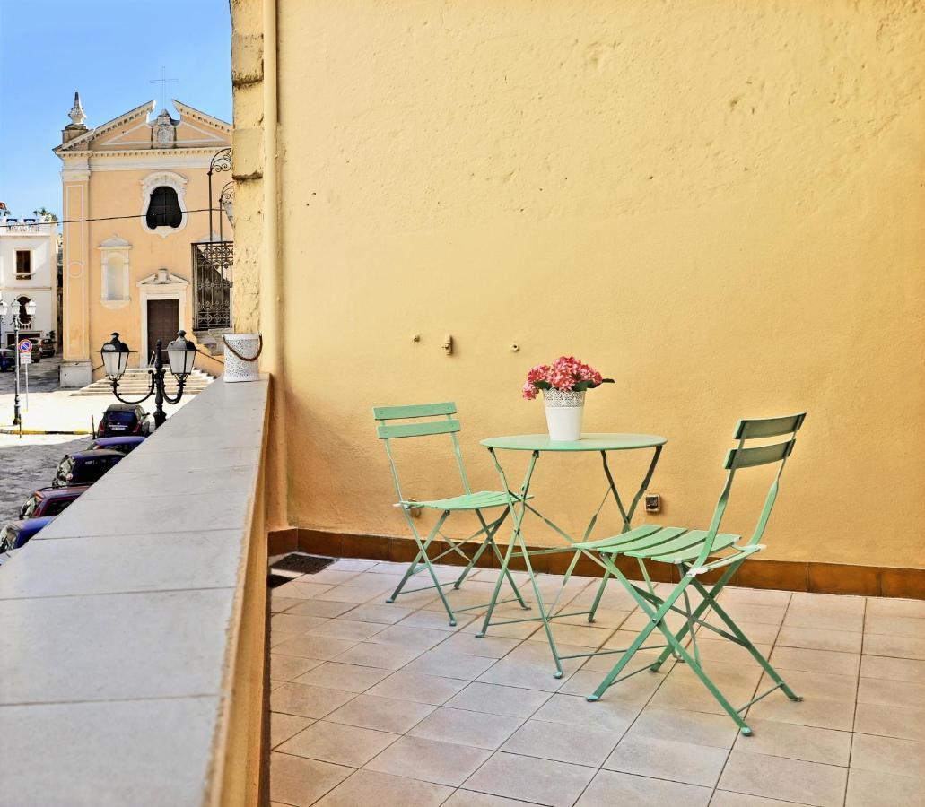 Palazzo sul Corso Apartment Brindisi Exterior foto