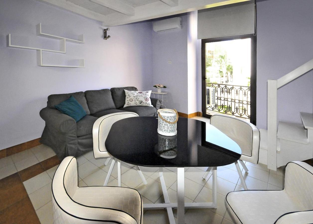Palazzo sul Corso Apartment Brindisi Exterior foto